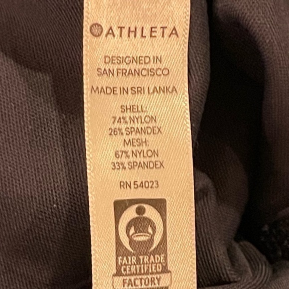 Athleta Navy Midnight Blue double side pockets 7/8 Length pants leggings - Picture 4 of 5